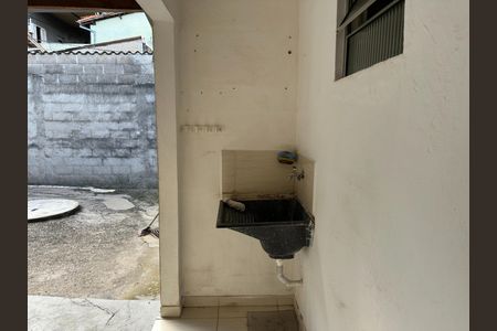 Casa para alugar com 100m², 2 quartos e 1 vaga Casa para alugar com 100m², 2 quartos e 1 vagaÁrea de Serviço
