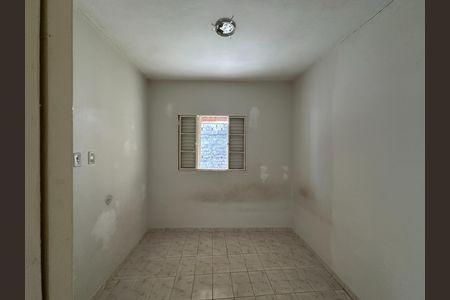 Casa para alugar com 100m², 2 quartos e 1 vaga Casa para alugar com 100m², 2 quartos e 1 vagaQuarto 1