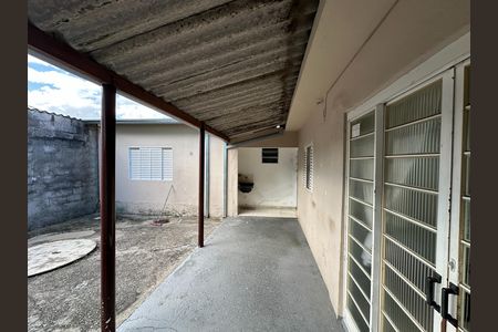 Casa para alugar com 100m², 2 quartos e 1 vaga Casa para alugar com 100m², 2 quartos e 1 vagaÁrea externa