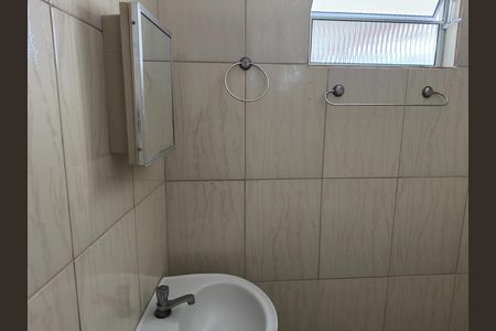 Banheiro de casa para alugar com 2 quartos, 100m² em Jardim Satélite, São José dos Campos