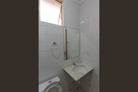 Banheiro de casa à venda com 3 quartos, 70m² em Residencial São José, Campinas