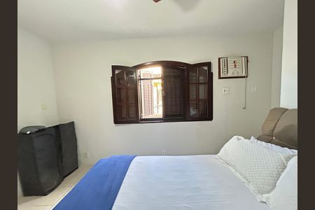 Casa de condomínio à venda com 186m², 4 quartos e sem vagaQuarto 2