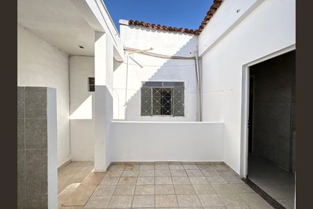 Casa para alugar com 2 quartos, 161m² em Jardim Bandeirantes, Contagem