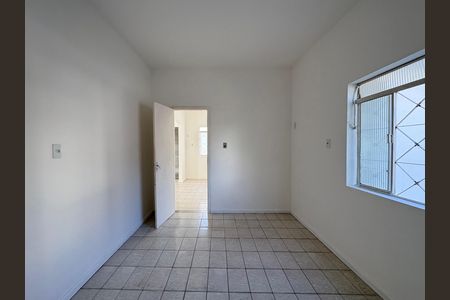 Sala de casa para alugar com 2 quartos, 161m² em Jardim Bandeirantes, Contagem