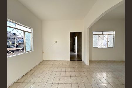 Casa para alugar com 161m², 2 quartos e 1 vaga