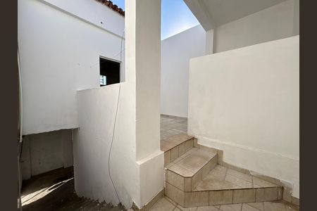 Casa para alugar com 161m², 2 quartos e 1 vaga