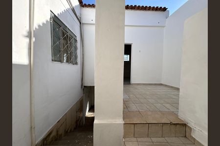 Casa para alugar com 161m², 2 quartos e 1 vaga