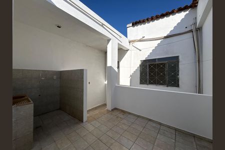 Casa para alugar com 161m², 2 quartos e 1 vaga