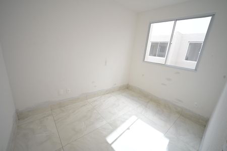 Apartamento para alugar com 42m², 2 quartos e sem vaga