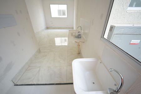 Apartamento para alugar com 42m², 2 quartos e sem vaga