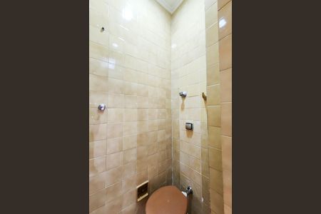 Apartamento para alugar com 71m², 2 quartos e 1 vaga Apartamento para alugar com 71m², 2 quartos e 1 vagaBanheiro de Serviço