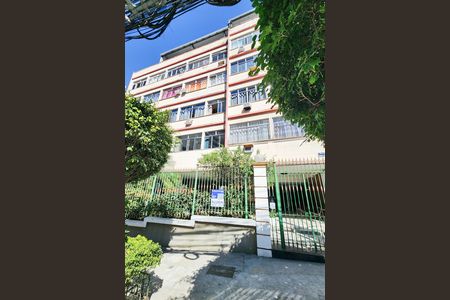 Apartamento para alugar com 71m², 2 quartos e 1 vaga Apartamento para alugar com 71m², 2 quartos e 1 vagaFachada do Condomínio