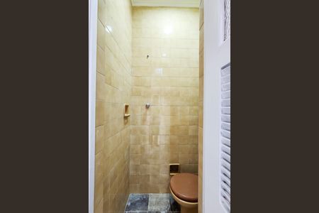 Apartamento para alugar com 71m², 2 quartos e 1 vaga Apartamento para alugar com 71m², 2 quartos e 1 vagaBanheiro de Serviço