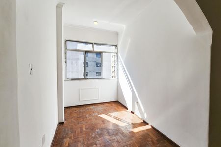 Apartamento para alugar com 71m², 2 quartos e 1 vaga Apartamento para alugar com 71m², 2 quartos e 1 vagaSala