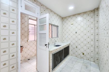 Apartamento para alugar com 71m², 2 quartos e 1 vaga Apartamento para alugar com 71m², 2 quartos e 1 vagaCozinha