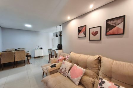 Apartamento à venda com 50m², 2 quartos e 1 vaga Apartamento à venda com 50m², 2 quartos e 1 vagaSala