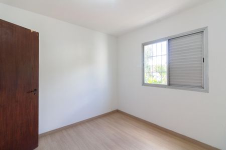 Quarto 1 de apartamento para alugar com 2 quartos, 56m² em Jardim Esmeralda, São Paulo