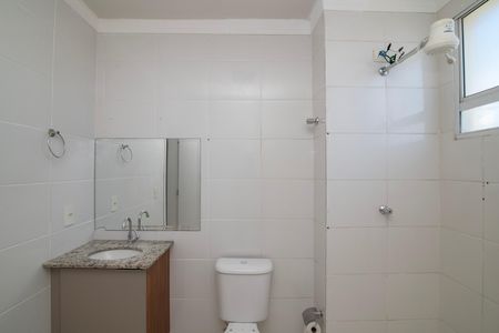 Apartamento para alugar com 66m², 2 quartos e 1 vaga Apartamento para alugar com 66m², 2 quartos e 1 vagaBanheiro