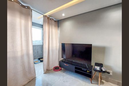 Sala de apartamento à venda com 2 quartos, 37m² em Jardim São Luís, São Paulo