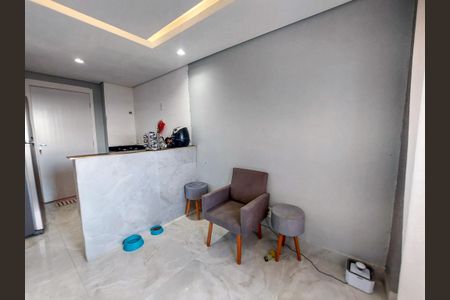 Sala de apartamento à venda com 2 quartos, 37m² em Jardim São Luís, São Paulo