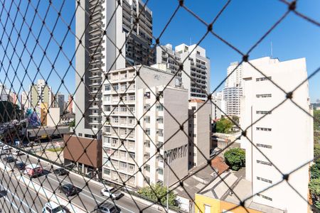 Apartamento à venda com 74m², 1 quarto e sem vagaVista