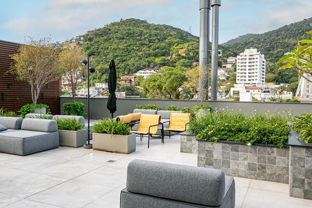 Apartamento para alugar com 112m², 2 quartos e sem vaga