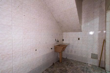 Casa para alugar com 70m², 2 quartos e 1 vaga Casa para alugar com 70m², 2 quartos e 1 vagaÁrea de Serviço