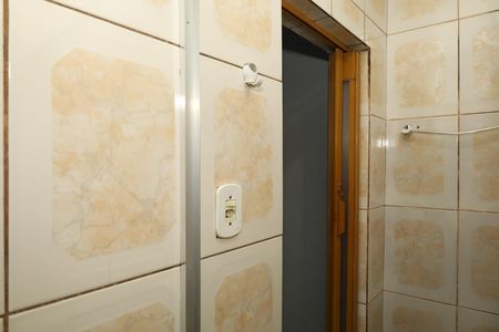 Banheiro 1 - Suíte de casa para alugar com 2 quartos, 60m² em Limoeiro, São Paulo