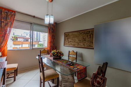 Sala de apartamento à venda com 2 quartos, 150m² em Menino Deus, Porto Alegre
