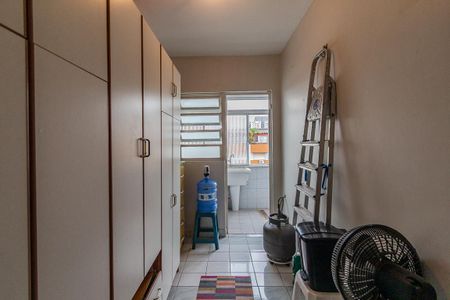 Quarto de Serviço de apartamento à venda com 2 quartos, 150m² em Menino Deus, Porto Alegre