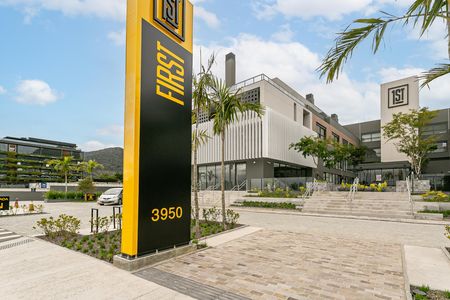 Apartamento para alugar com 64m², 1 quarto e sem vaga