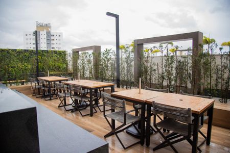 Apartamento para alugar com 109m², 3 quartos e 2 vagas Apartamento para alugar com 109m², 3 quartos e 2 vagasÁrea comum - Churrasqueira