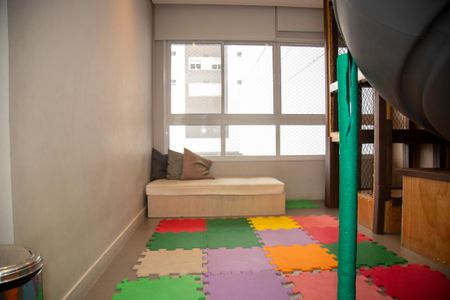 Apartamento para alugar com 109m², 3 quartos e 2 vagas Apartamento para alugar com 109m², 3 quartos e 2 vagasBrinquedoteca