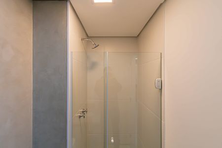 Apartamento para alugar com 49m², 2 quartos e 1 vaga Apartamento para alugar com 49m², 2 quartos e 1 vagaBanheiro social