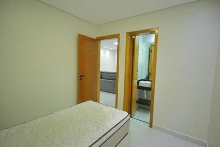 Casa à venda com 157m², 2 quartos e 2 vagasSuíte 2 