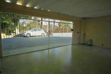 Casa à venda com 157m², 2 quartos e 2 vagasGaragem 