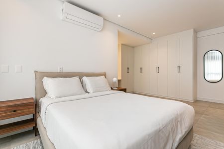 Apartamento para alugar com 90m², 1 quarto e sem vaga