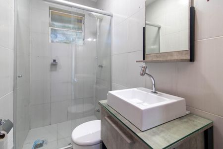 Apartamento para alugar com 70m², 2 quartos e 1 vaga Apartamento para alugar com 70m², 2 quartos e 1 vagaBanheiro