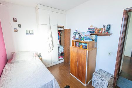 Apartamento à venda com 67m², 2 quartos e 1 vagaQuarto 2