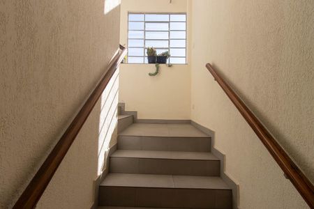 Escada de apartamento à venda com 3 quartos, 103m² em Vila Cachoeira, São Paulo