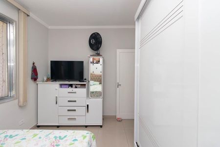 Apartamento à venda com 103m², 3 quartos e 1 vaga Apartamento à venda com 103m², 3 quartos e 1 vagaQuarto 2