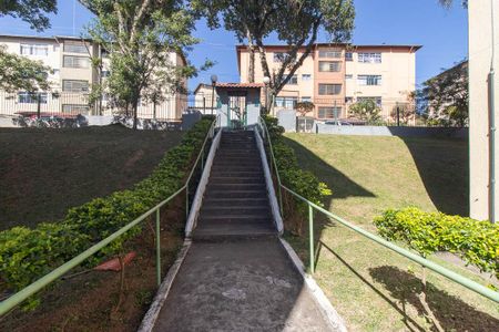 Apartamento à venda com 103m², 3 quartos e 1 vaga Apartamento à venda com 103m², 3 quartos e 1 vagaEntrada