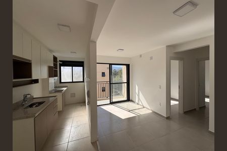 Sala de apartamento à venda com 2 quartos, 50m² em Recreio dos Bandeirantes, Rio de Janeiro