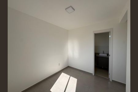 Suíte de apartamento à venda com 2 quartos, 50m² em Recreio dos Bandeirantes, Rio de Janeiro