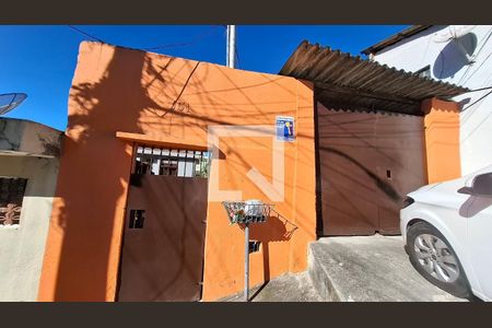 Fachada de casa para alugar com 1 quarto, 80m² em Vila Guaraciaba, Santo André