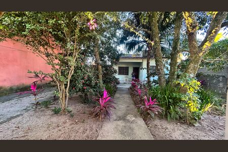 Área externa de casa para alugar com 2 quartos, 96m² em Cidade Beira Mar, Rio das Ostras