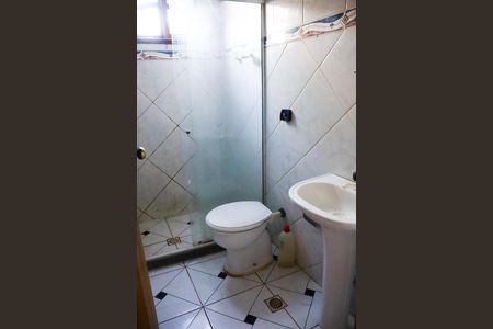 Casa para alugar com 96m², 2 quartos e 5 vagas Casa para alugar com 96m², 2 quartos e 5 vagasBanheiro social