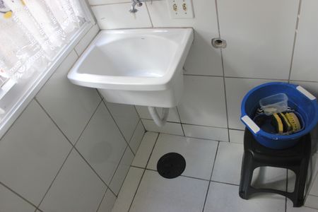Lavanderia  de apartamento para alugar com 2 quartos, 44m² em Jardim Munira, Guarulhos