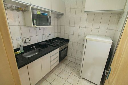 Apartamento à venda com 34m², 1 quarto e 1 vaga Apartamento à venda com 34m², 1 quarto e 1 vagaCozinha