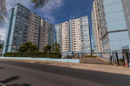 Apartamento para alugar com 50m², 2 quartos e 1 vaga Apartamento para alugar com 50m², 2 quartos e 1 vagaFachada